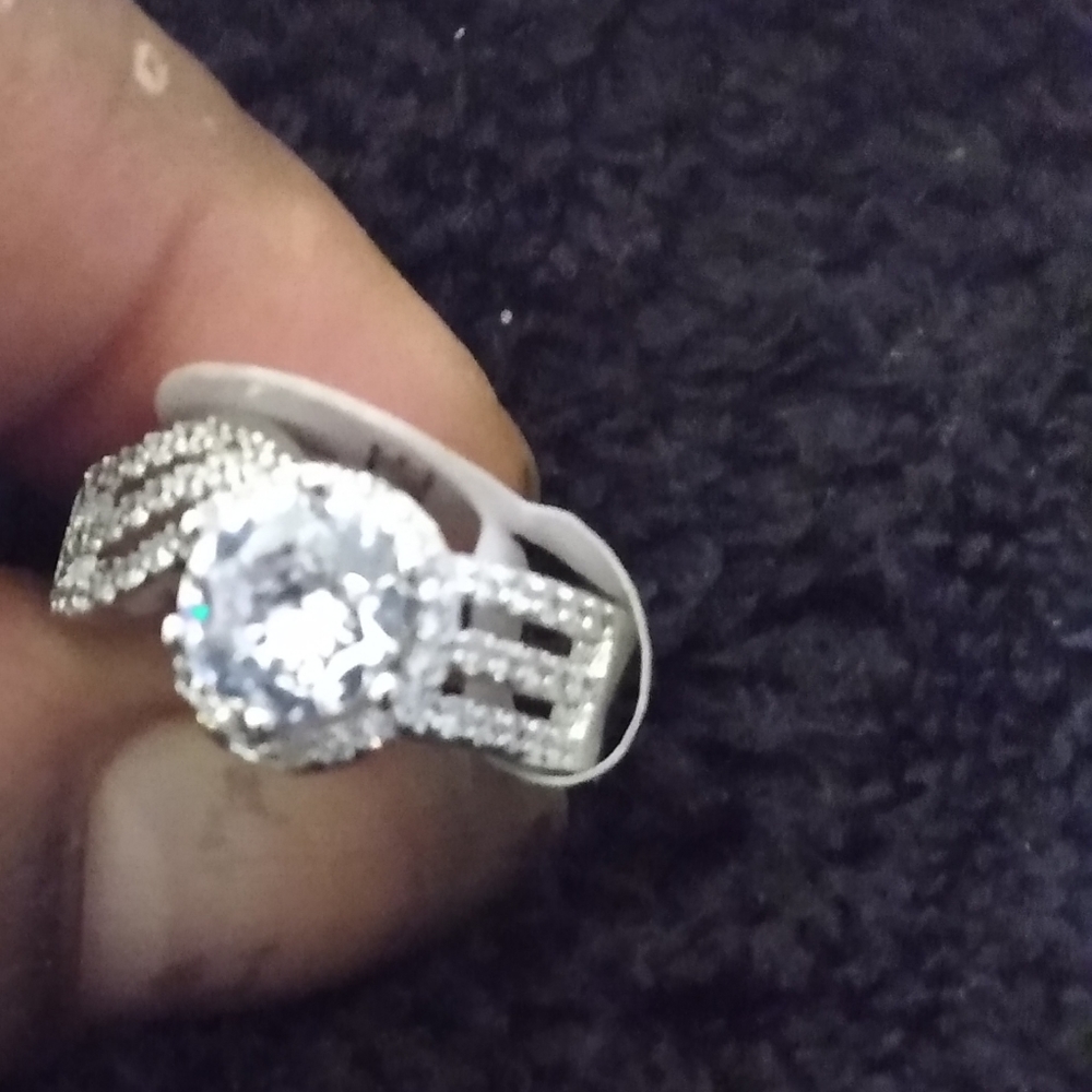 Rings - Picture 3 of 5